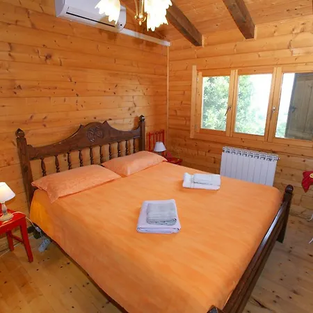 Belvilla By Oyo Chalet Graffi * Civitella d'Agliano